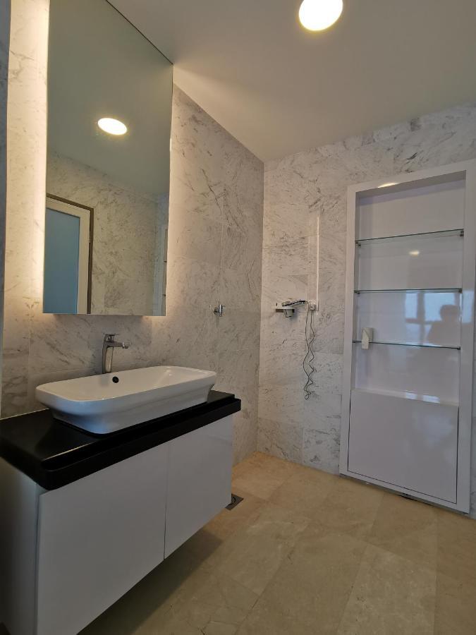 50 négyzetméteres, 1 hálószobás Apartman 1 fürdőszobával Melaka Raya területén Kültér fotó